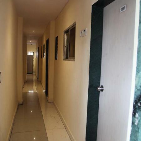 Omega Residency Hotel Bombay Eksteriør billede